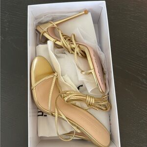 FEMME Los Angeles Athens Lace Up Size 37